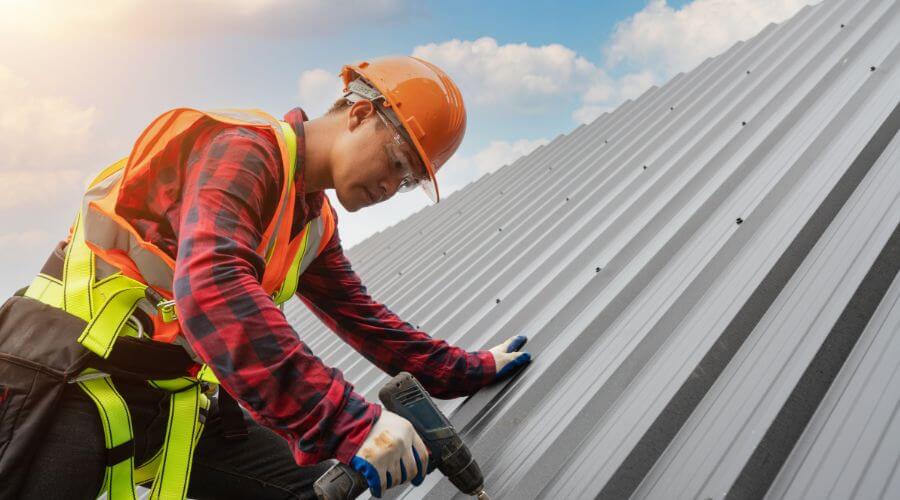 Professional New roof installation in Onslow, IA